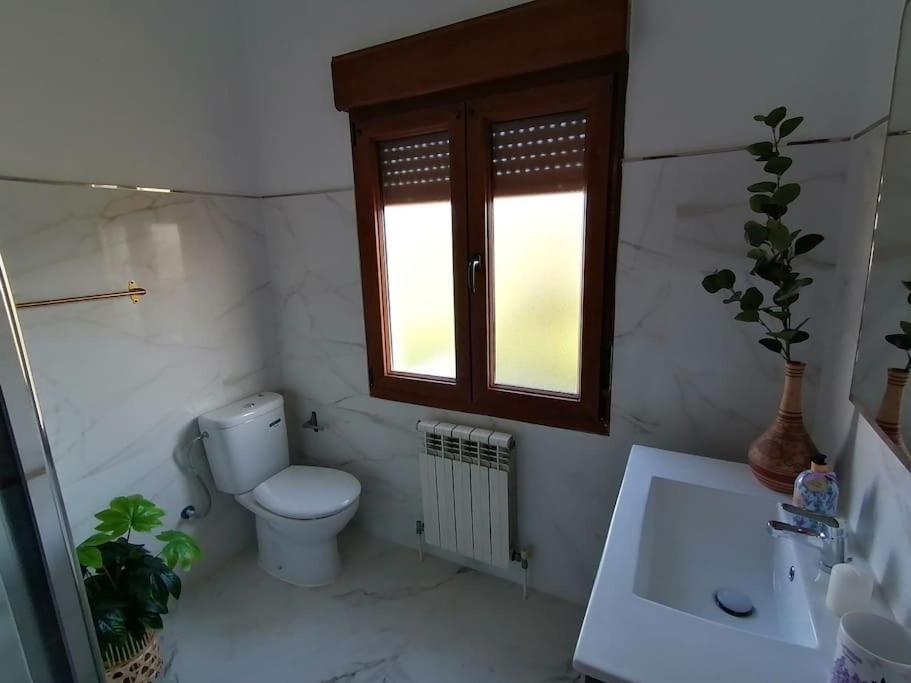 Apartamento En Casa Rural Con Amplio Jardin A 5 Min De La Playa Situacion Inmejorable La Riera  Buitenkant foto